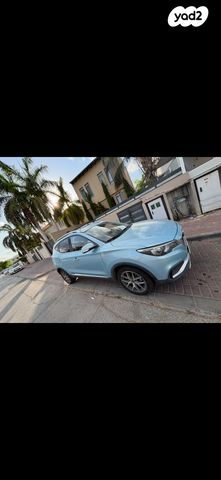 מודעת רכב אם ג'י ZS