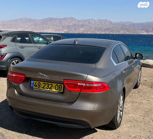 מודעת רכב יגואר XE