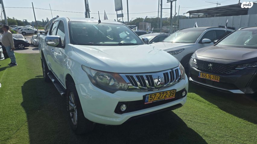 מודעת רכב מיצובישי טרייטון / L200