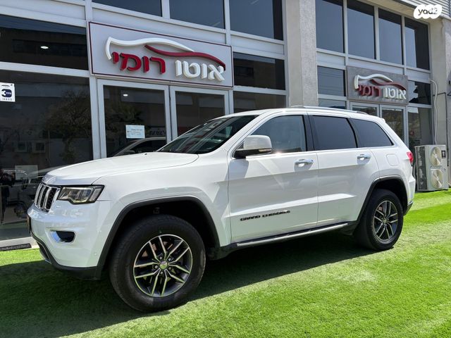 מודעת רכב ג'יפ גרנד צ'ירוקי