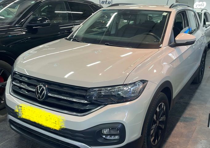 מודעת רכב פולקסווגן T-קרוס