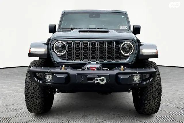 מודעת רכב ג'יפ רנגלר 2