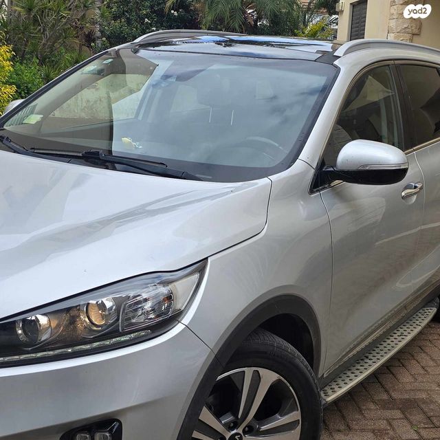 מודעת רכב קיה סורנטו