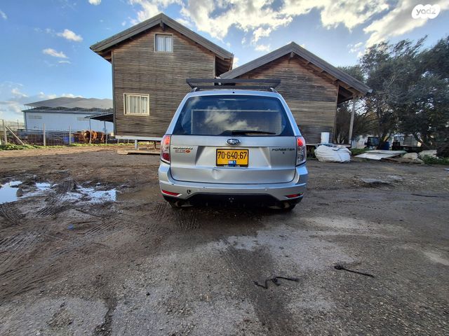 מודעת רכב סובארו פורסטר