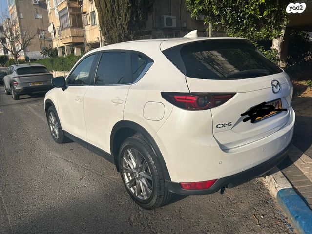 מודעת רכב מאזדה CX-5