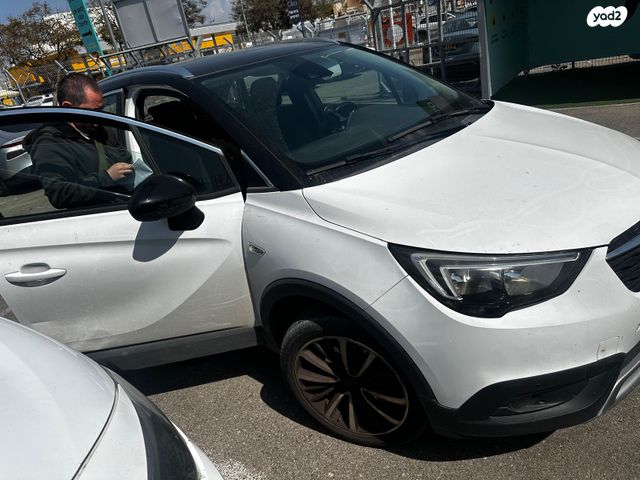 מודעת רכב אופל קרוסלנד X