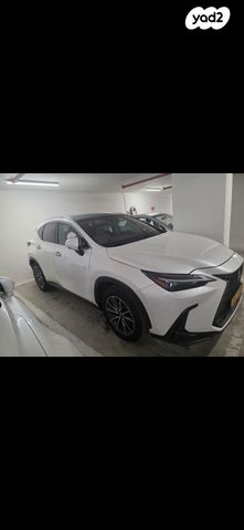 מודעת רכב לקסוס NX