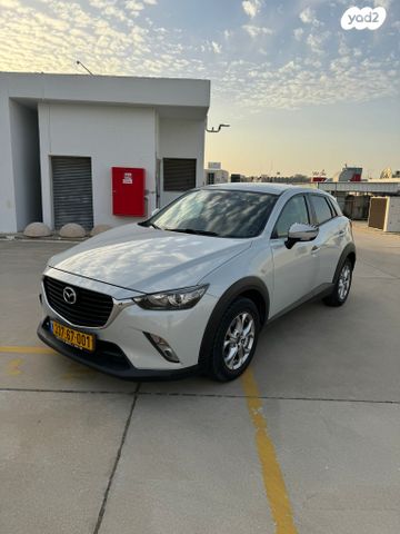 מודעת רכב מאזדה CX-3