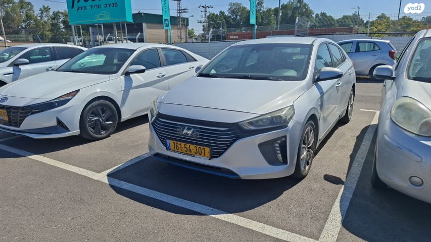 מודעת רכב מיצובישי אקליפס קרוס