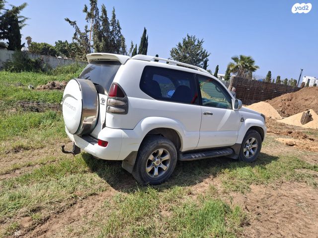 מודעת רכב טויוטה לנד קרוזר