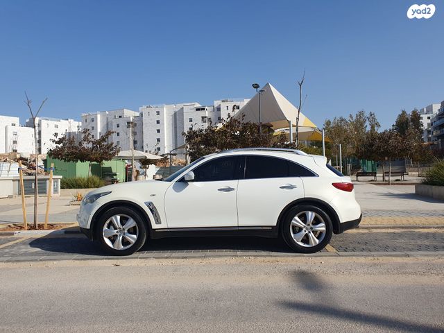 מודעת רכב אינפיניטי FX37