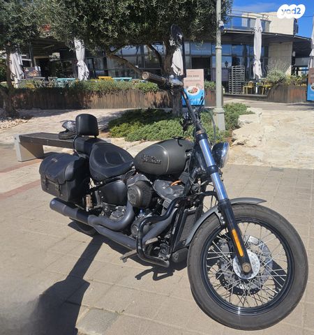 מודעת רכב הרלי דיווידסון סטריט בוב 107