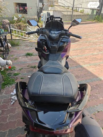 מודעת רכב סאן יאנג TL500