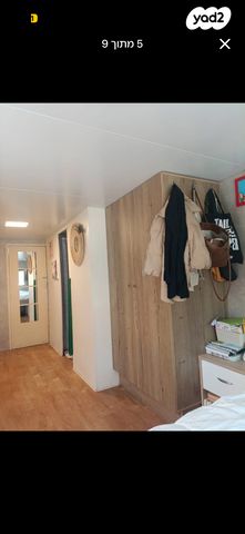 מודעת רכב נגרר (קראוון נגרר)