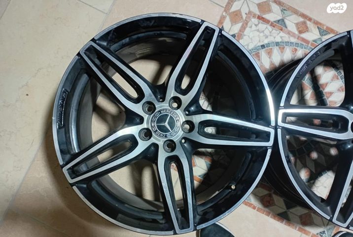 feedItemObj.data.row_1