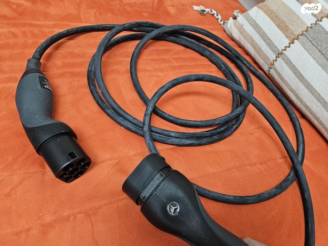 feedItemObj.data.row_1