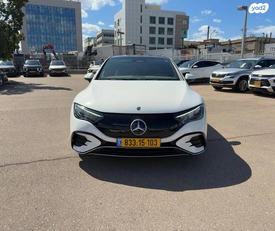 מודעת רכב מרצדס-בנץ EQE