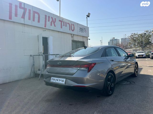 מודעת רכב יונדאי אלנטרה 1