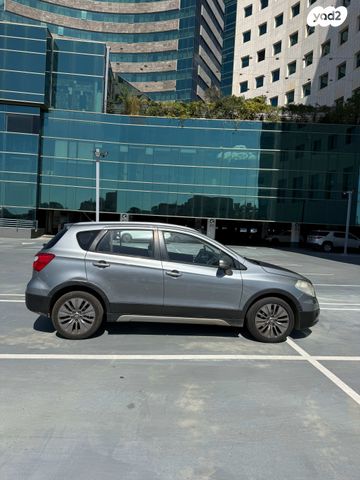 מודעת רכב סוזוקי קרוסאובר