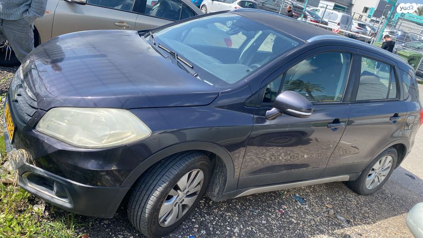 מודעת רכב סוזוקי קרוסאובר