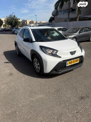 מודעת רכב טויוטה אייגו X 2