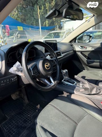 מודעת רכב מאזדה 3 1