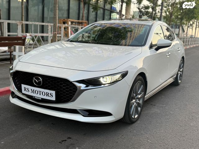מודעת רכב מאזדה 3