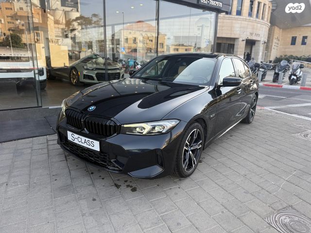 מודעת רכב ב מ וו סדרה 3