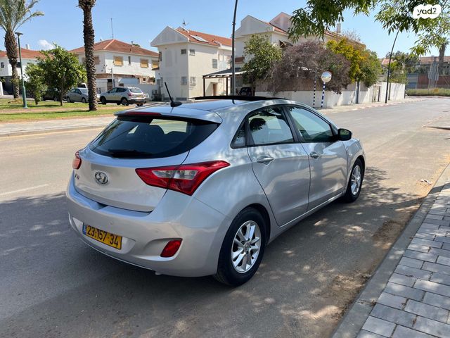 מודעת רכב יונדאי i30 2