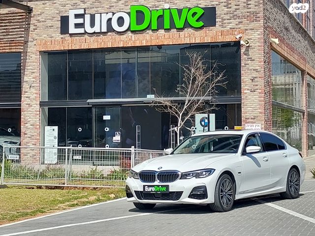 מודעת רכב ב מ וו סדרה 3