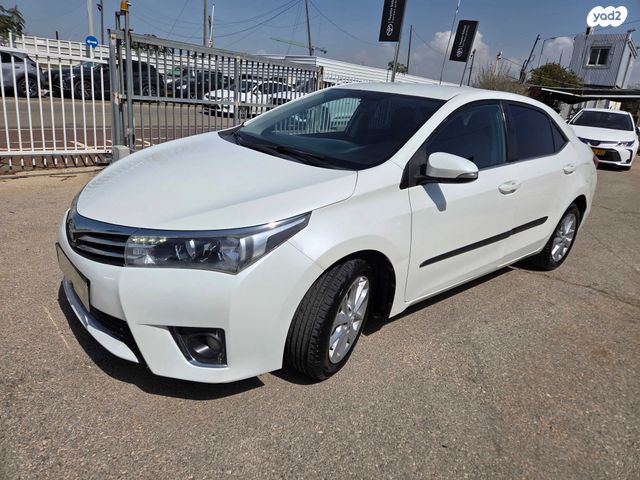 מודעת רכב טויוטה קורולה