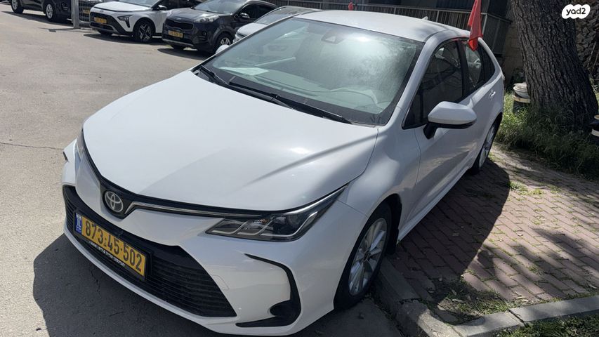 מודעת רכב טויוטה קורולה