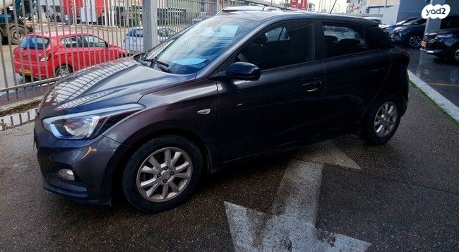 מודעת רכב יונדאי i20