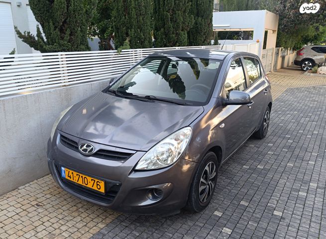 מודעת רכב יונדאי i20 2