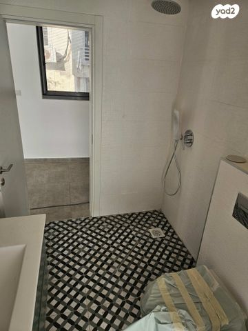 המלך ג'ורג' 39