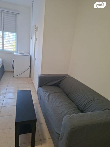 פנחס אפשטיין 10