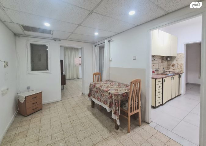 ז'בוטינסקי 4