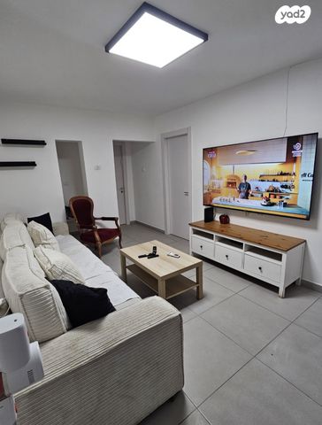 גיורא יוספטל 6