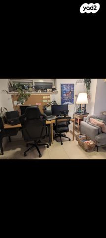 יעקב טהון 14