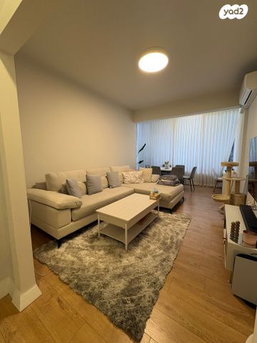 ארלוזורוב 54