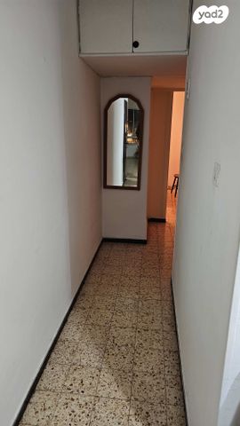 מבוא הגבים 18