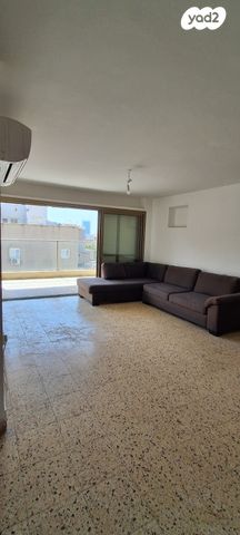 אורי צבי גרינברג 17