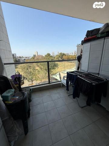 מודעת נכס, שדרות בר אילן, דרום מערב ותיק, בת ים