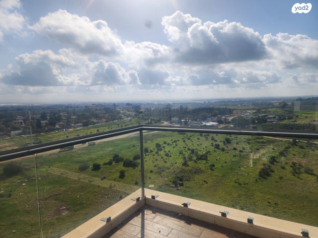 דירה, רחובות החדשה, רחובות