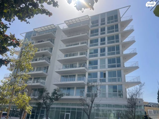 ארלוזורוב 20