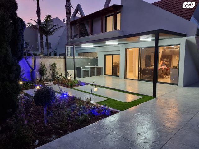 נאות הפרחים