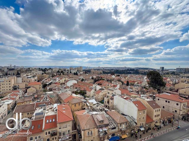 דירה למכירה בירושלים (תיווך) — 3