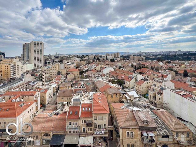 דירה למכירה בירושלים (תיווך) — 4
