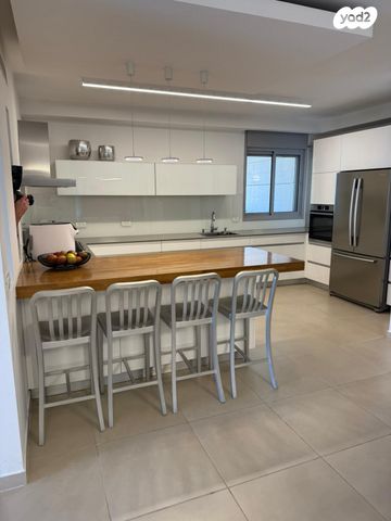 דירה, עיר ימים, נתניה