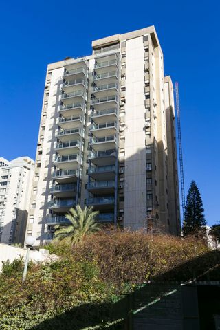 דירה למכירה בתל אביב יפו (תיווך) — 2